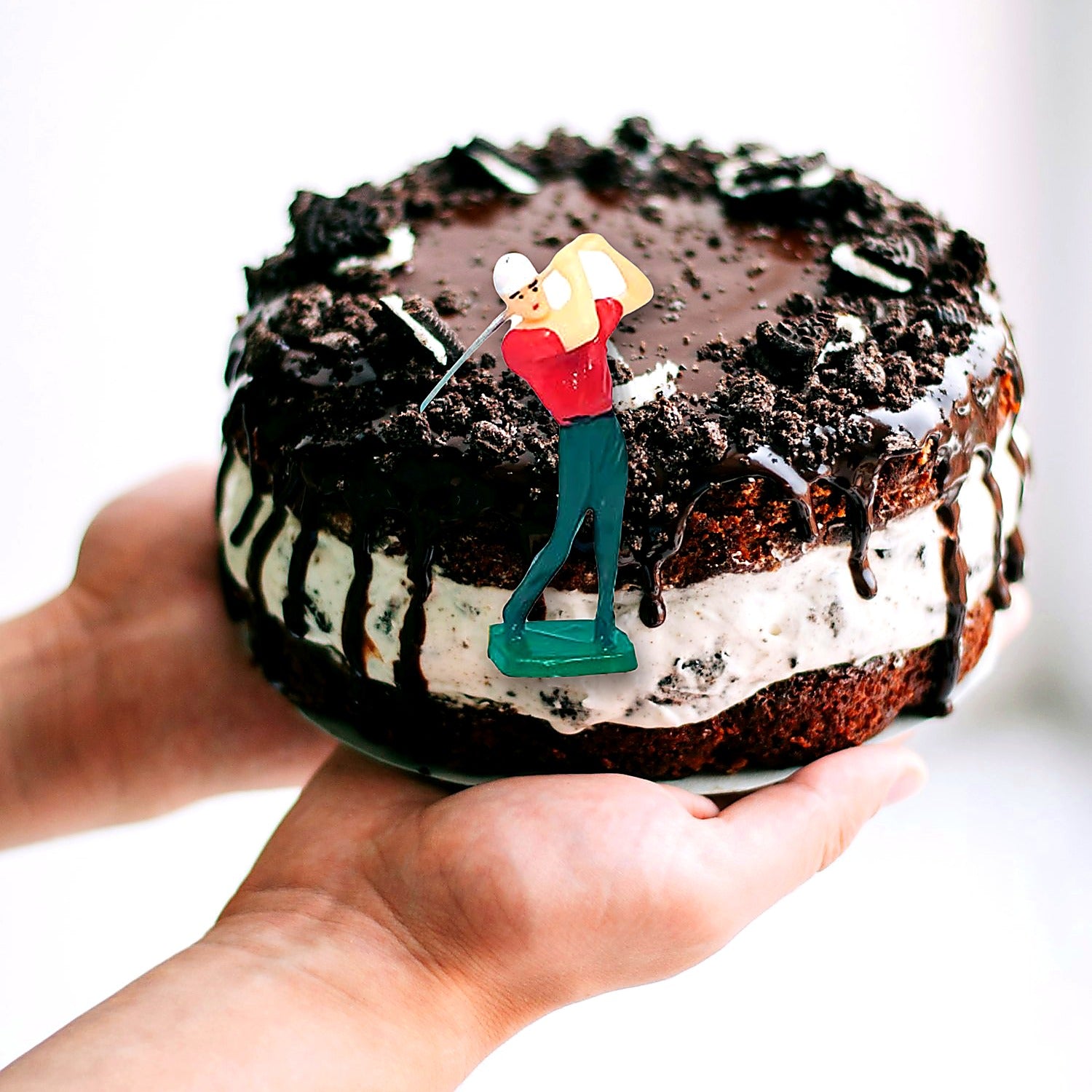 03 Lifestyle Cake